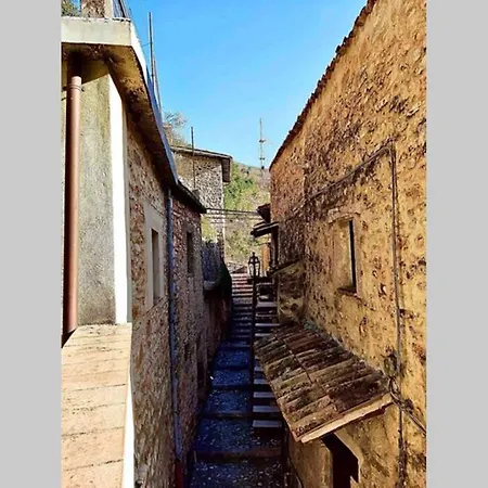 Spoleto Lovely Rustic House In The Nature Casa vacanze